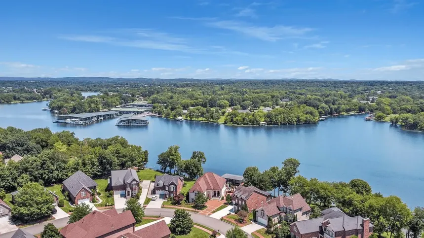 Mount Juliet Tennessee family-oriented business and shopping district