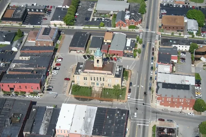 Springfield Tennessee courthouse square and government district